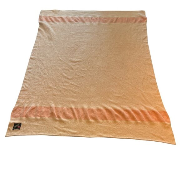 Trapper Point Vintage Wool Point Blanket Made in England for Eaton's - Picture 2 of 6